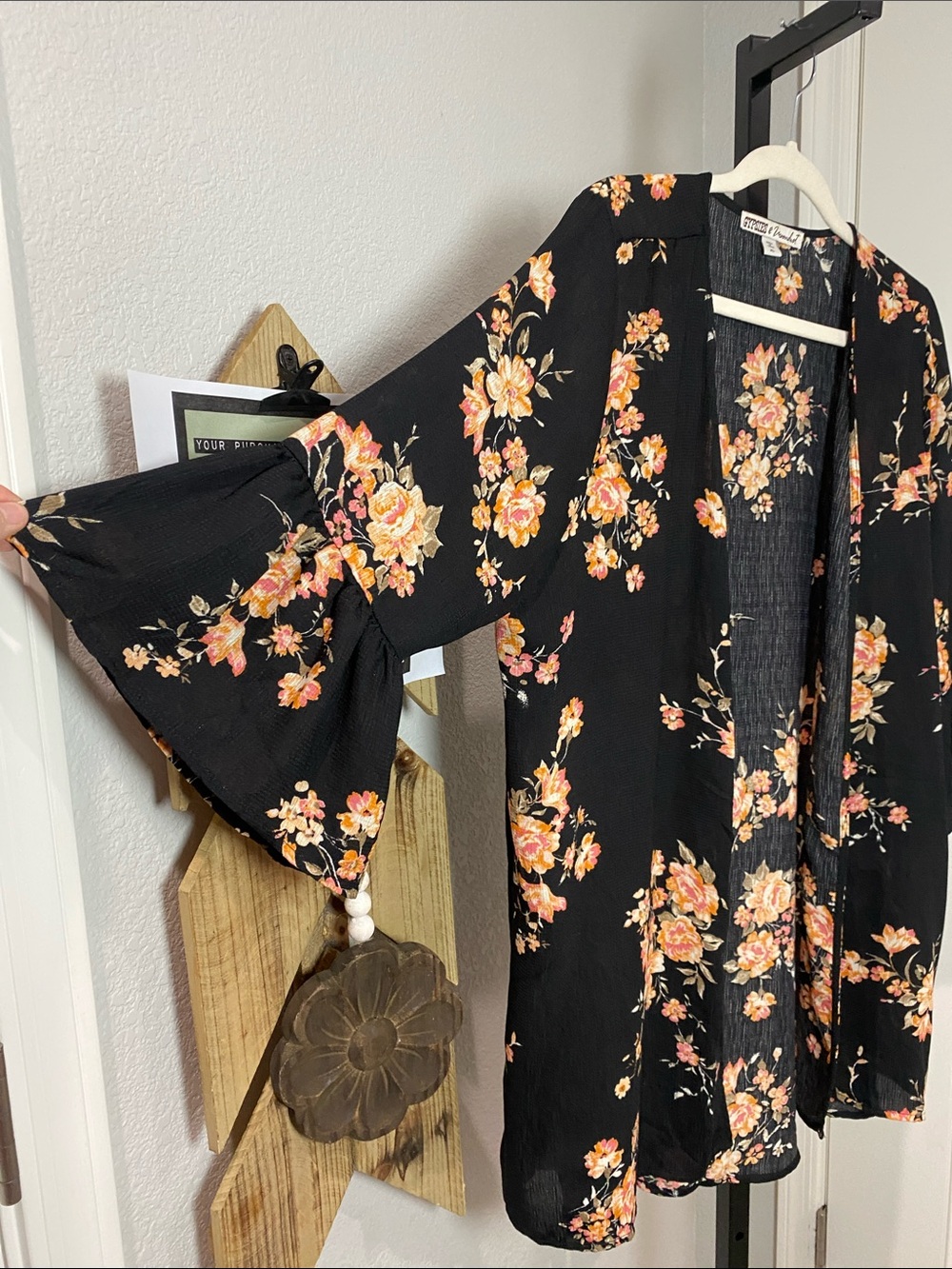 Gypsies & Moondust Black Floral Open Kimono - Picture 2 of 4